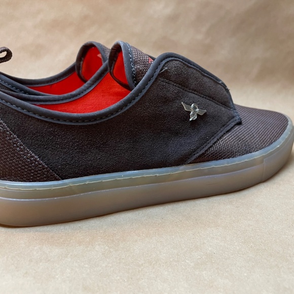 Creative recreation slip on - Picture 2 of 2